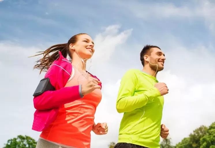 Man and woman are jogging to get in good shape
